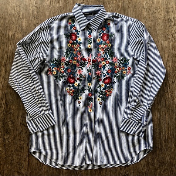 floral embroidered zara button down! - Picture 4 of 4